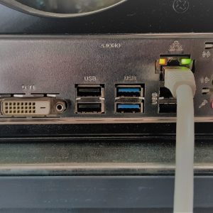 מערכת 1070Ti לכריית מטבעות קריפטוגרפיים / דיגיטליים / וירטואליים - מבוססת על 8 כרטיסי מסך GTX 1070Ti 8GB