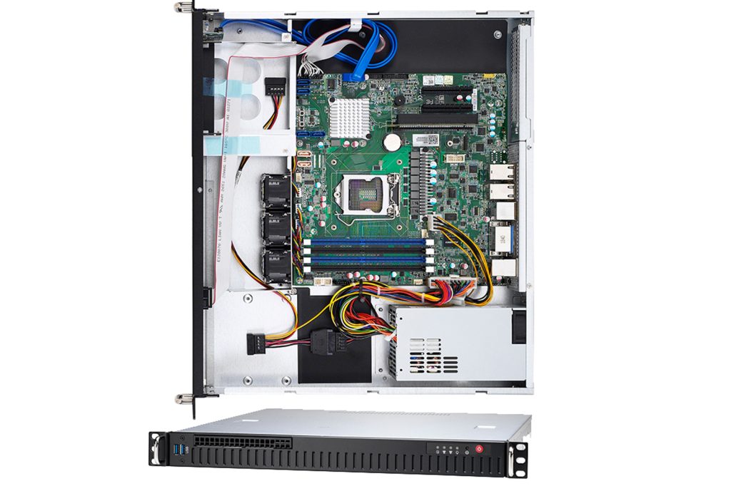 1U שרת כניסה Xeon E-2200 עם עומק קצר Thunder CX GX38-B5550