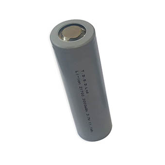 סוללת ליתיום נטענת 21700 3.7V 3000mAh 10c