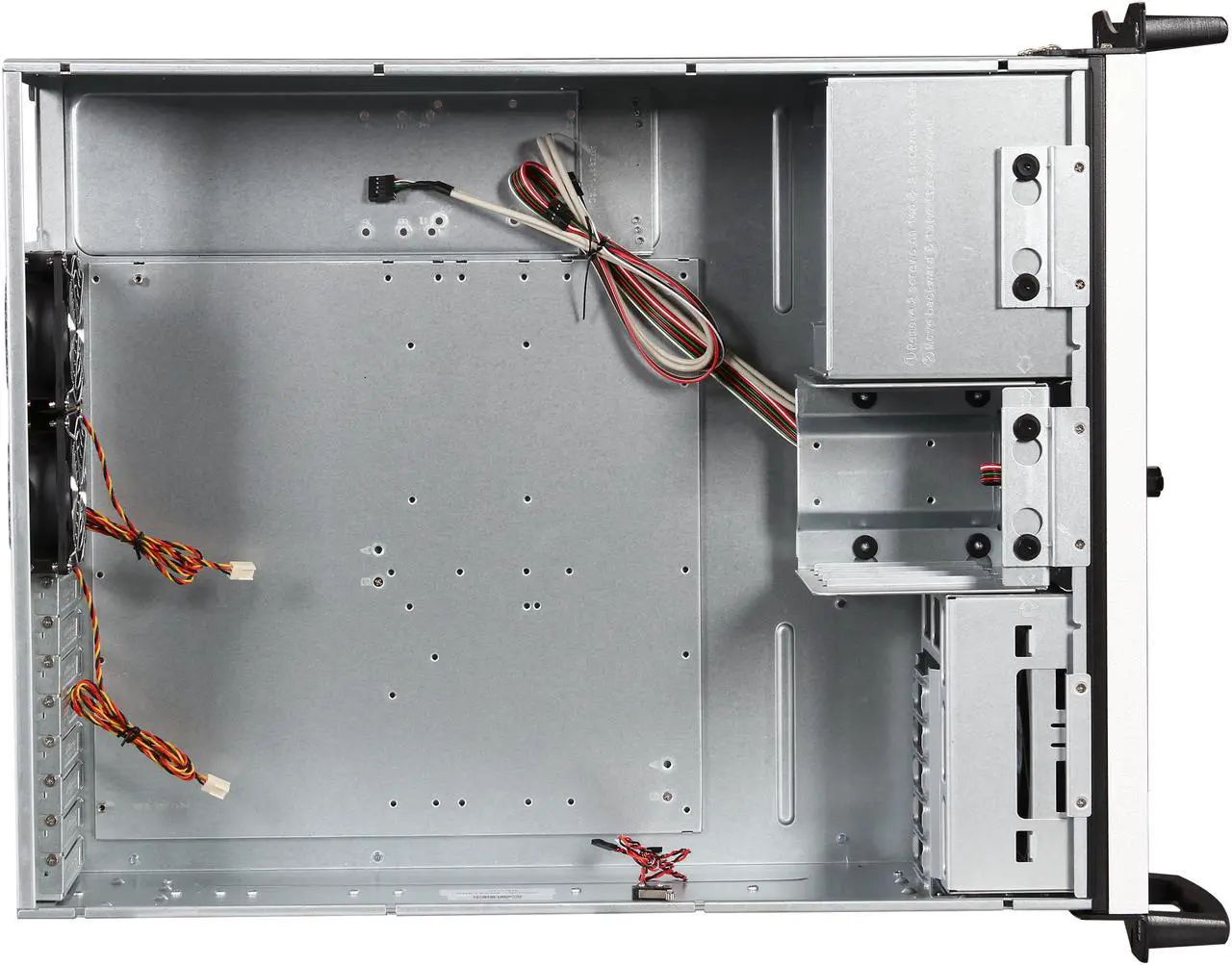 מארז Chenbro Rackmount 4U RM41300 EATX 3x5.25+1x3.5+12cm front תמונה 2