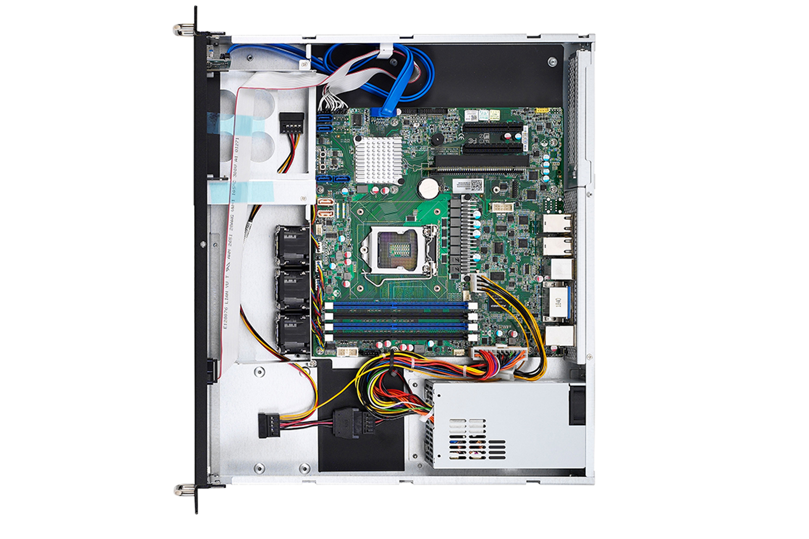 1U שרת כניסה Xeon E-2200 עם עומק קצר Thunder CX GX38-B5550 תמונה 3